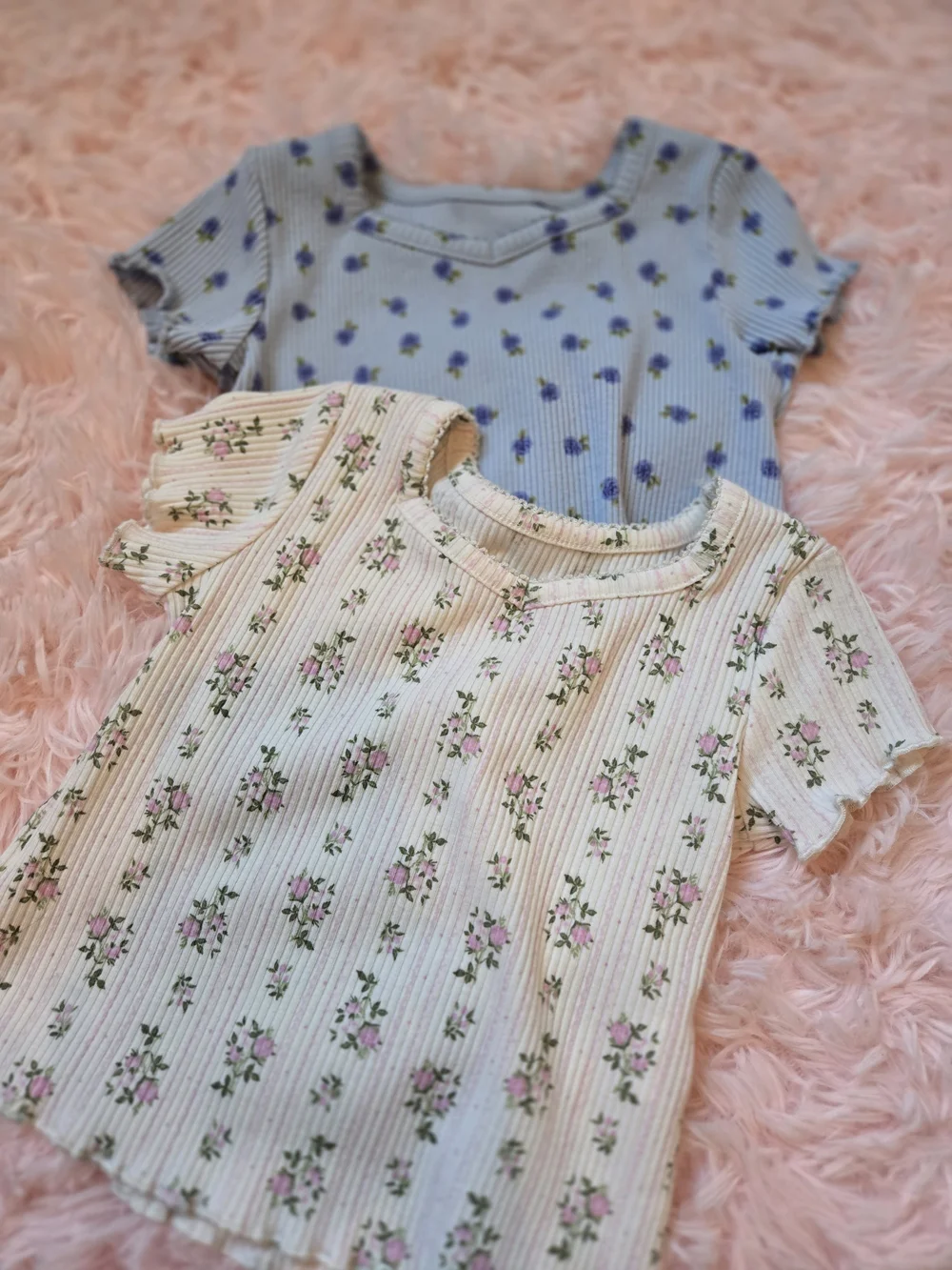 Floral Ribbed Short Sleeve Tops - Blue & Cream